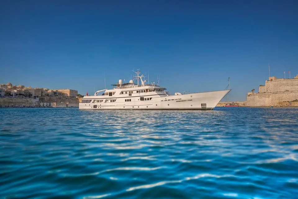 Husumer Schiffswerft Displacement Twin Screw Motor Yacht