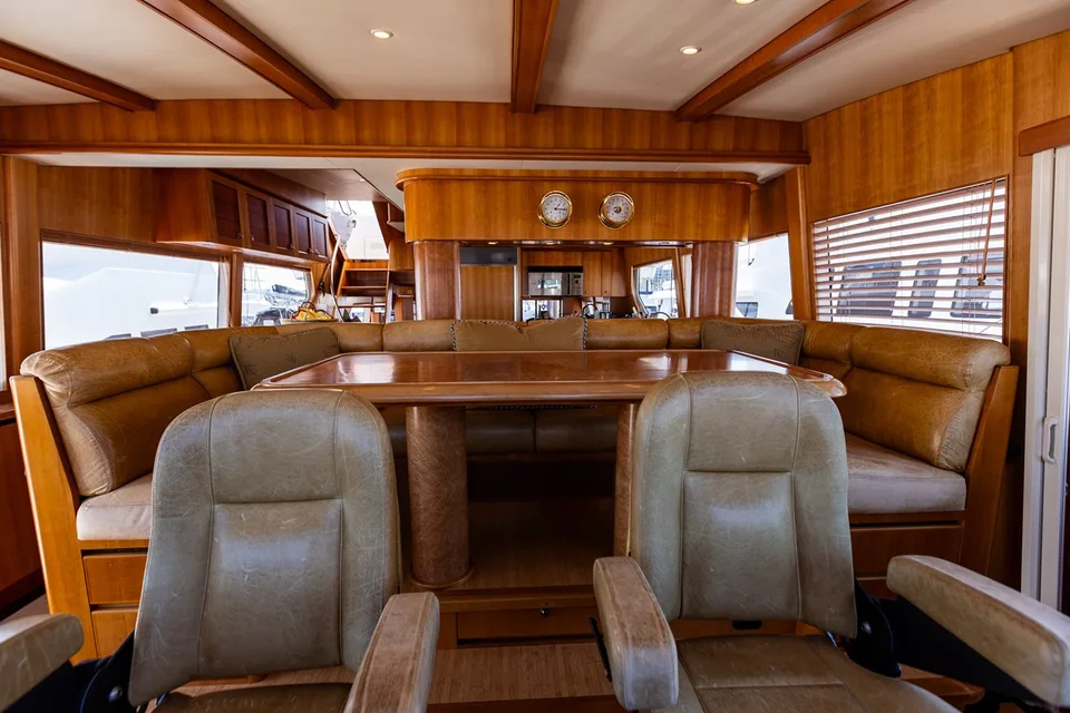 West Bay 86 Raised Pilothouse