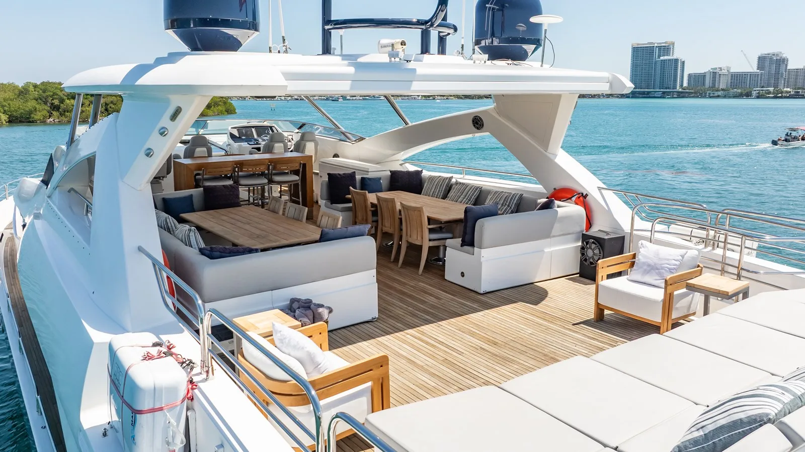 Sunseeker 34 Meter Yacht