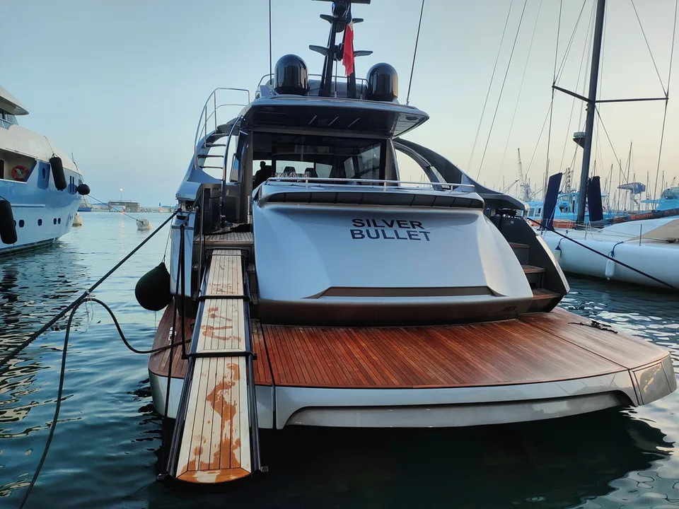 Pershing Pershing 8 X