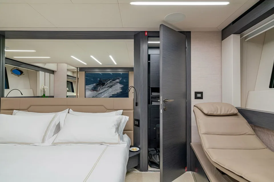 Pershing Pershing 8 X