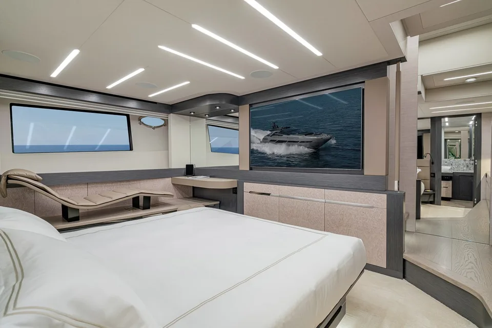 Pershing Pershing 8 X