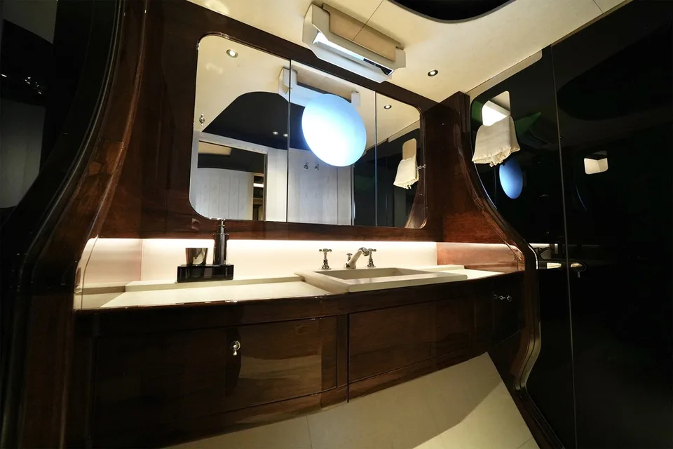 Sanlorenzo SD118