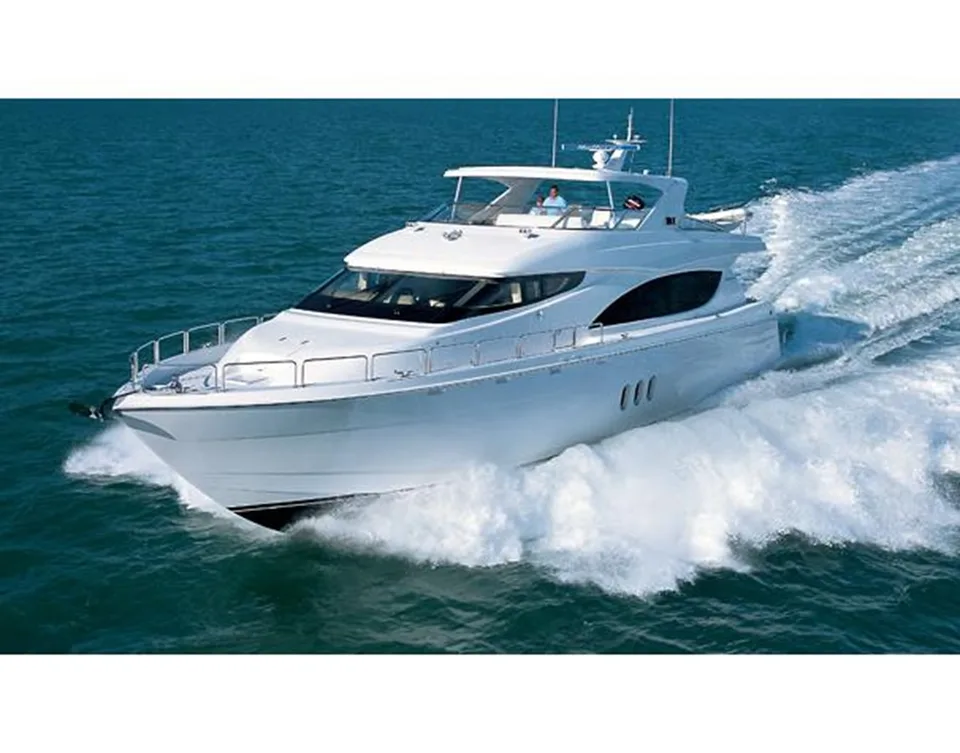 Hatteras 80