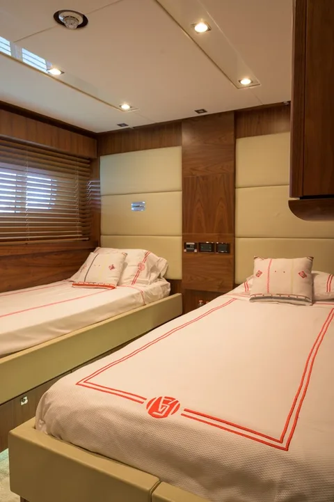 Sunseeker Sport Yacht