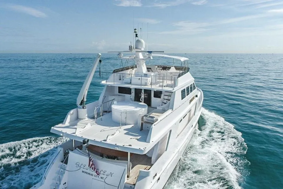 President 100 Motor Yacht