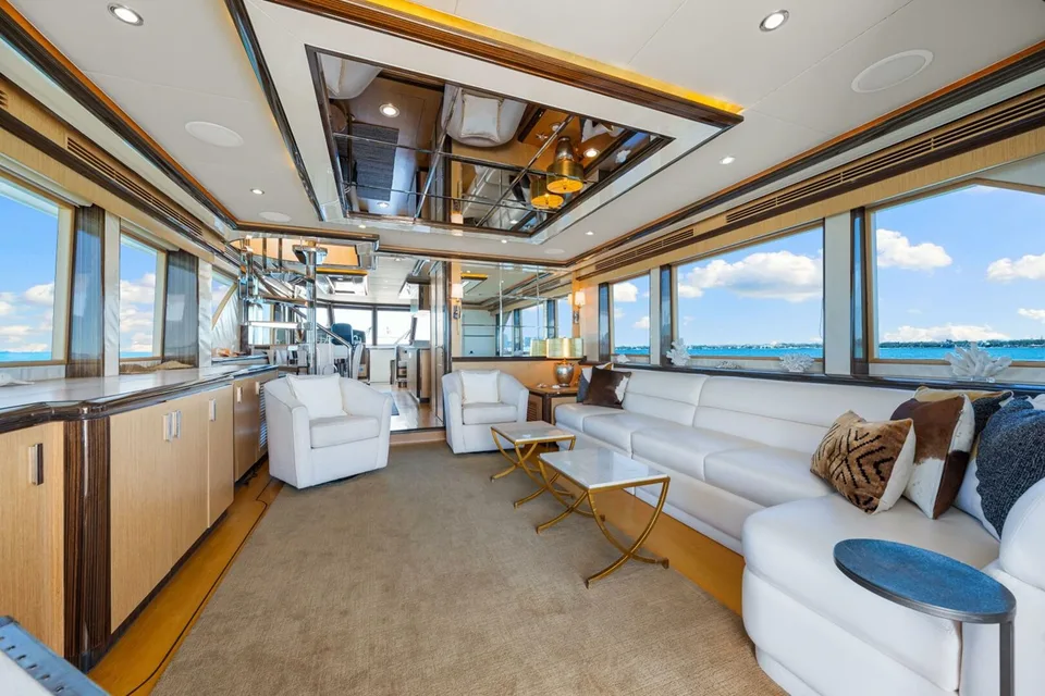 Ocean Alexander 83 Motor Yacht