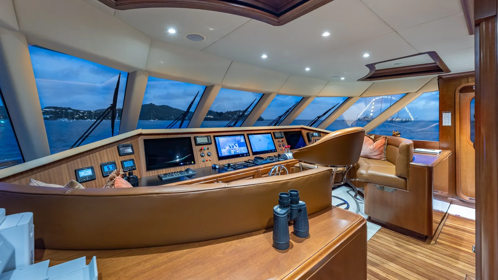 Trinity Tri-Deck MY