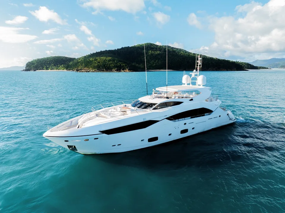 Sunseeker 115 Sport Yacht