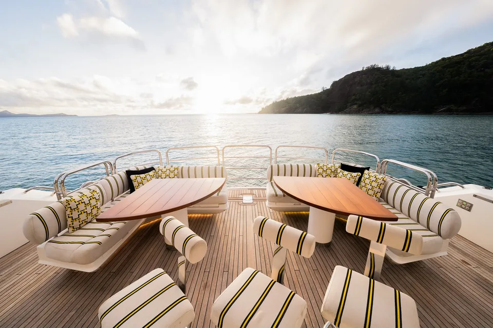 Sunseeker 115 Sport Yacht