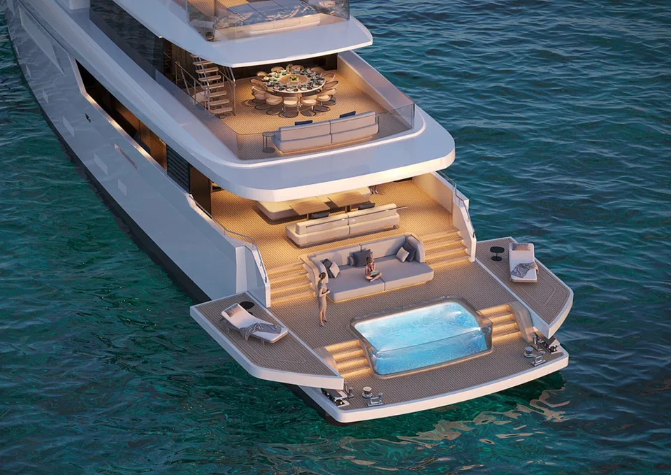 Custom 150 Palm Beach