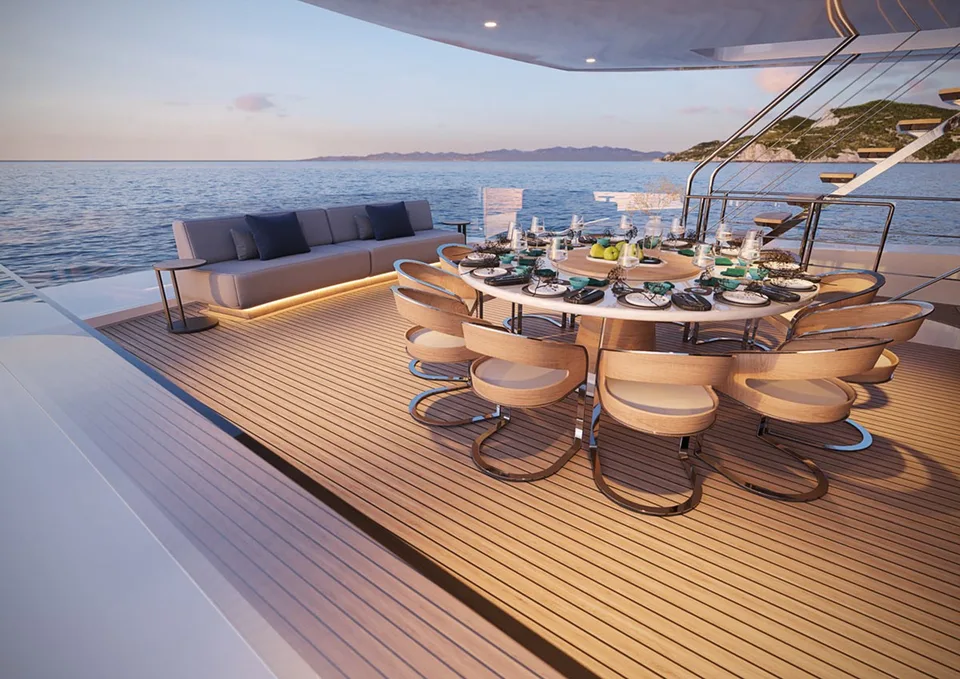 Custom 150 Palm Beach