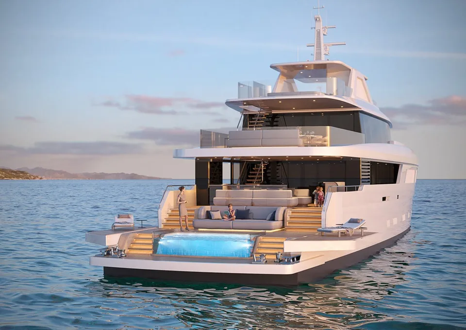 Custom 150 Palm Beach