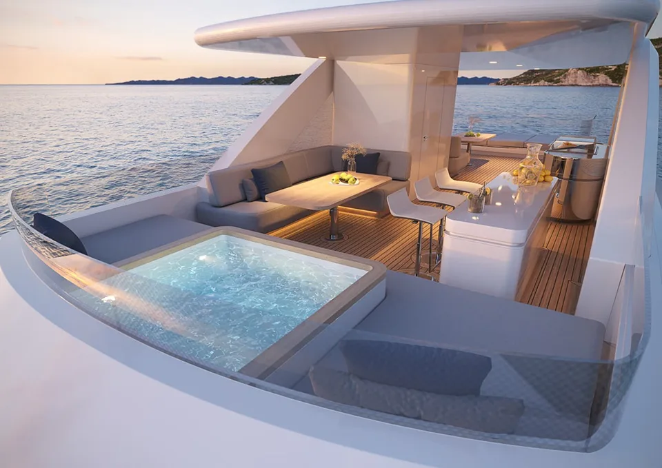 Custom 150 Palm Beach