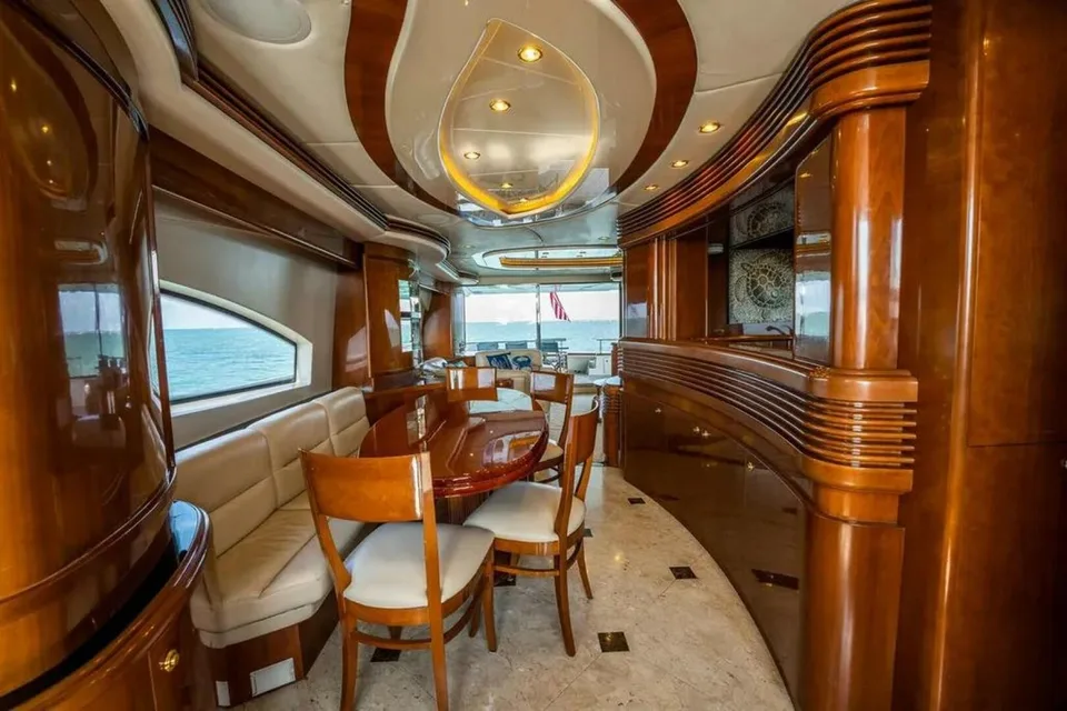 Azimut