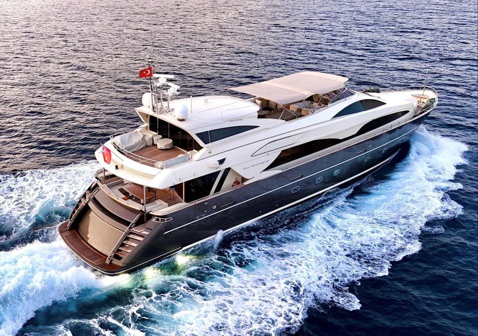 Riva 115 ATHENA
