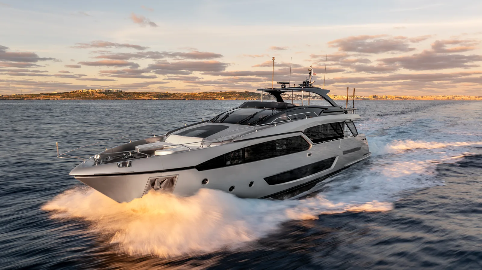 Riva 90' Argo