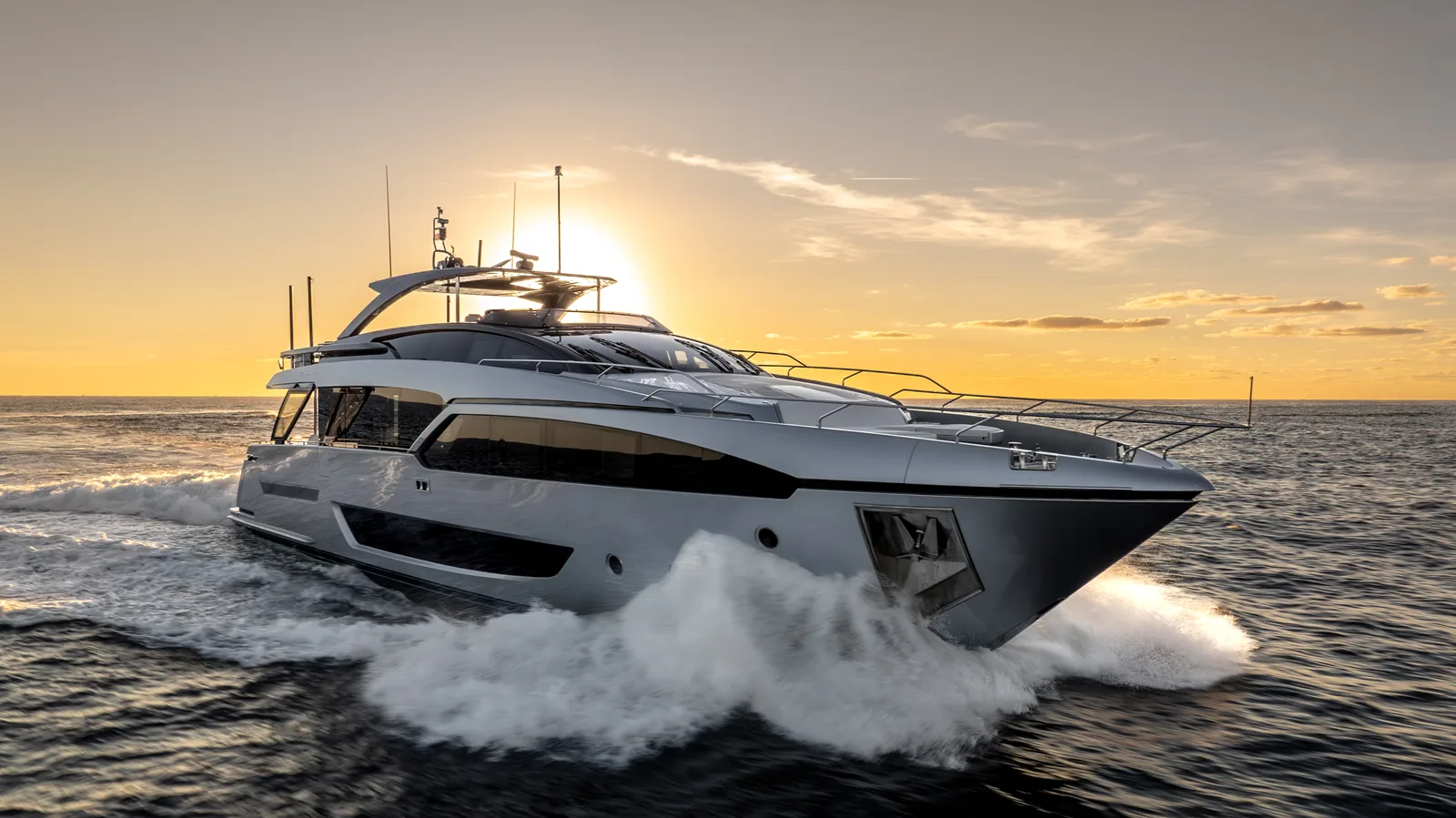 Riva 90' Argo