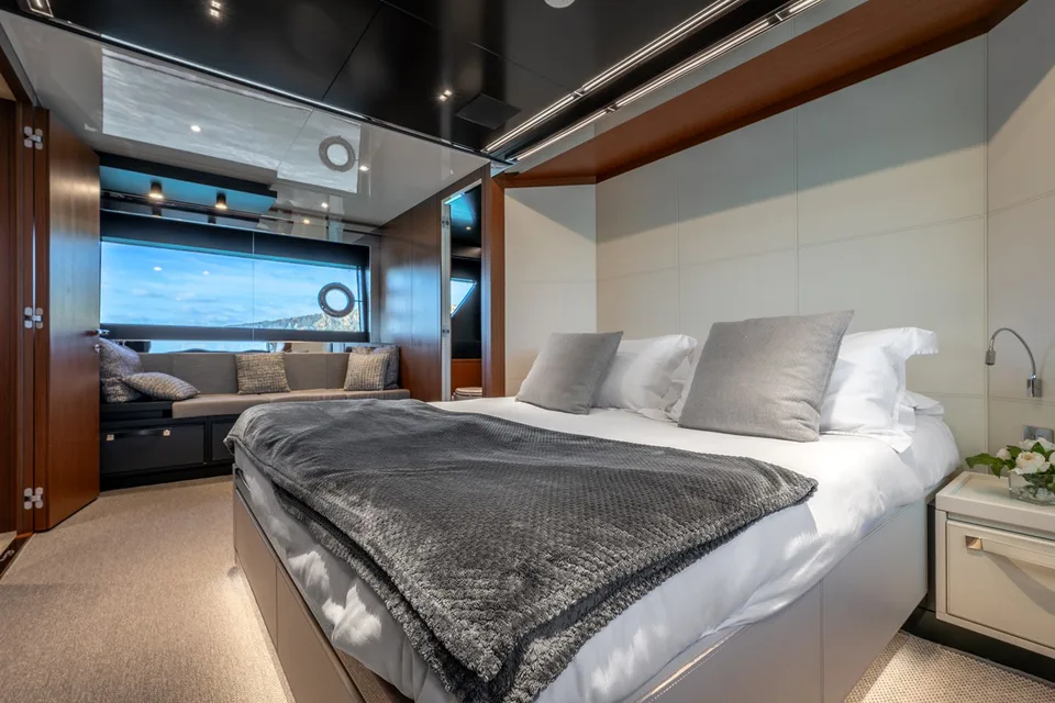 Riva 90' Argo