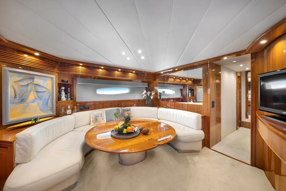 Pershing 88