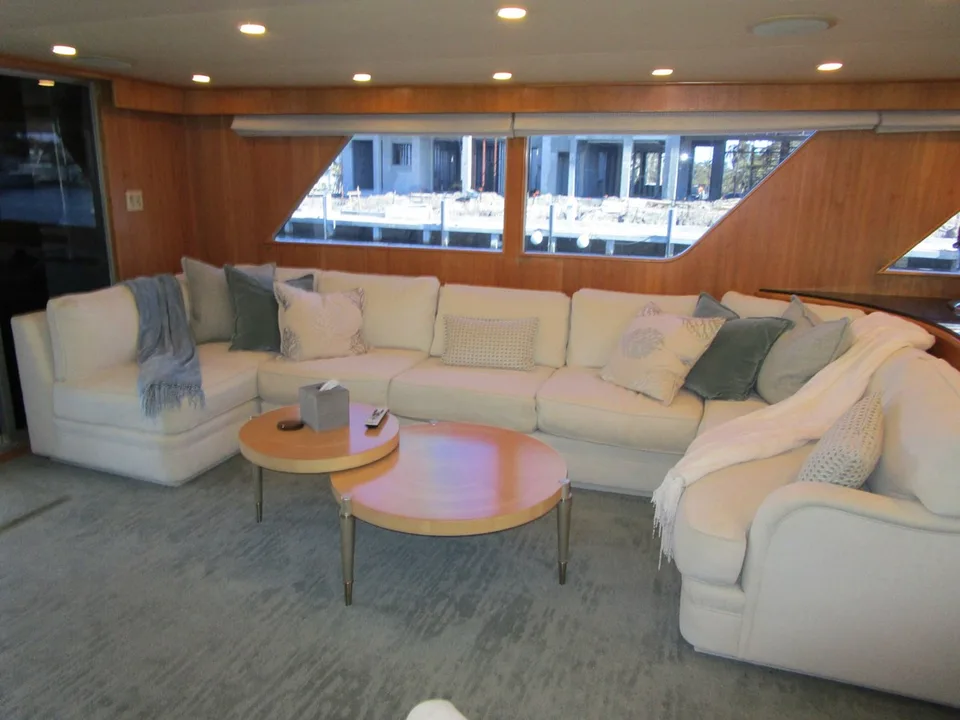 Burger Boat Company Flush Deck with Flybridge