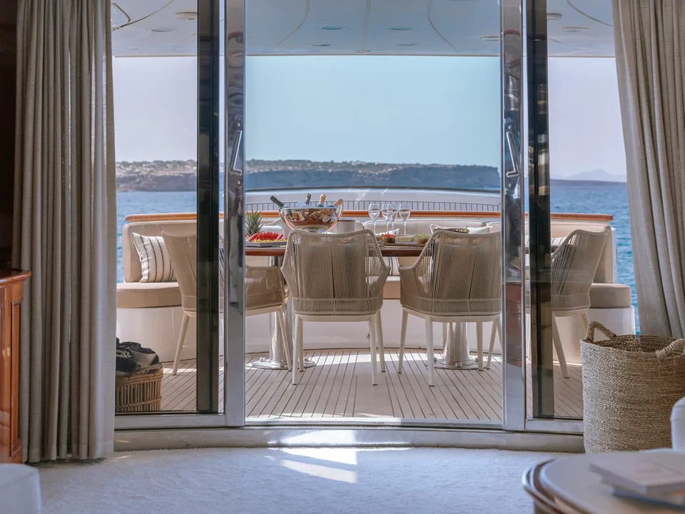 Benetti Classic 115