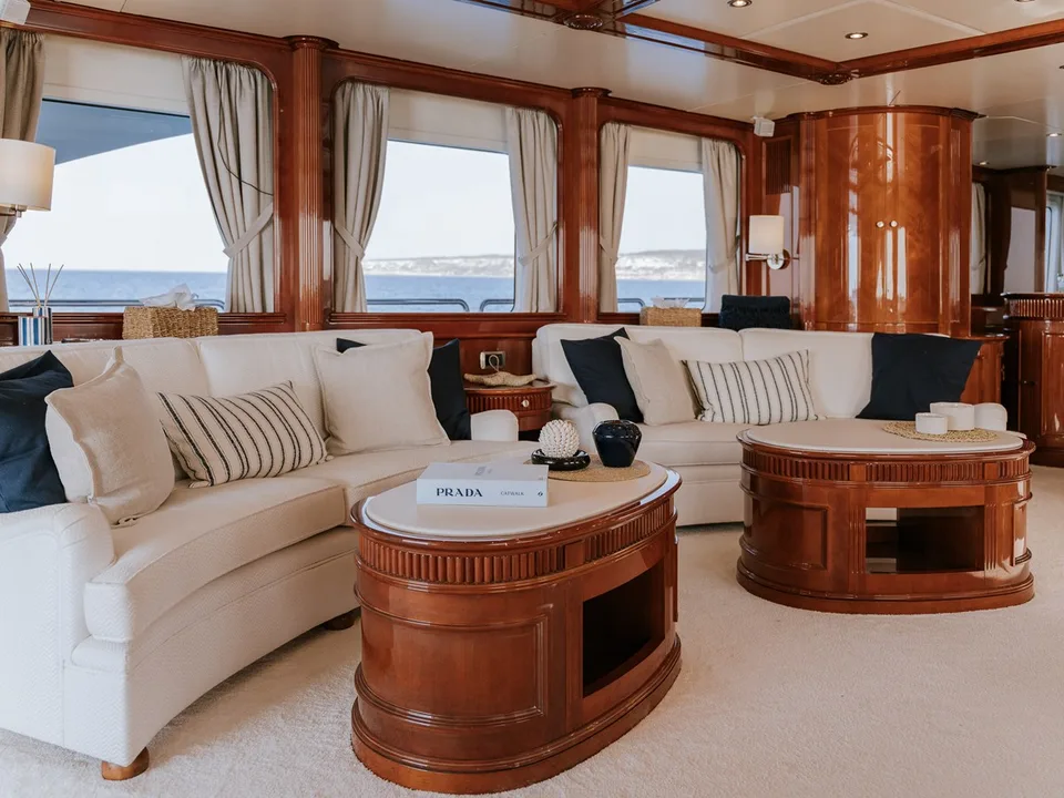 Benetti Classic 115