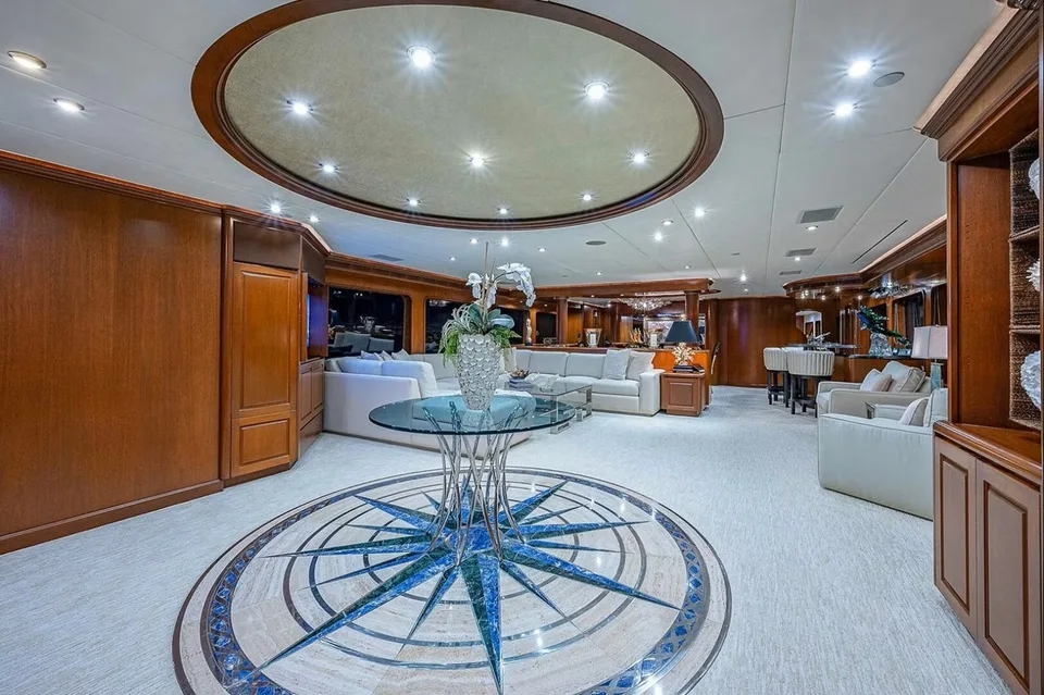 Christensen Raised Pilothouse