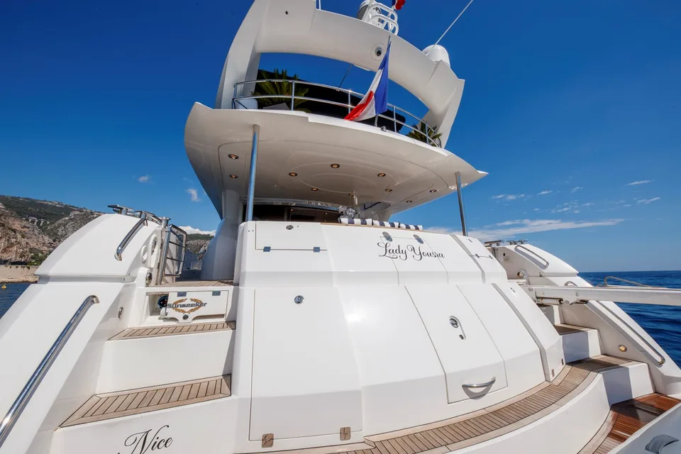 Sunseeker 82