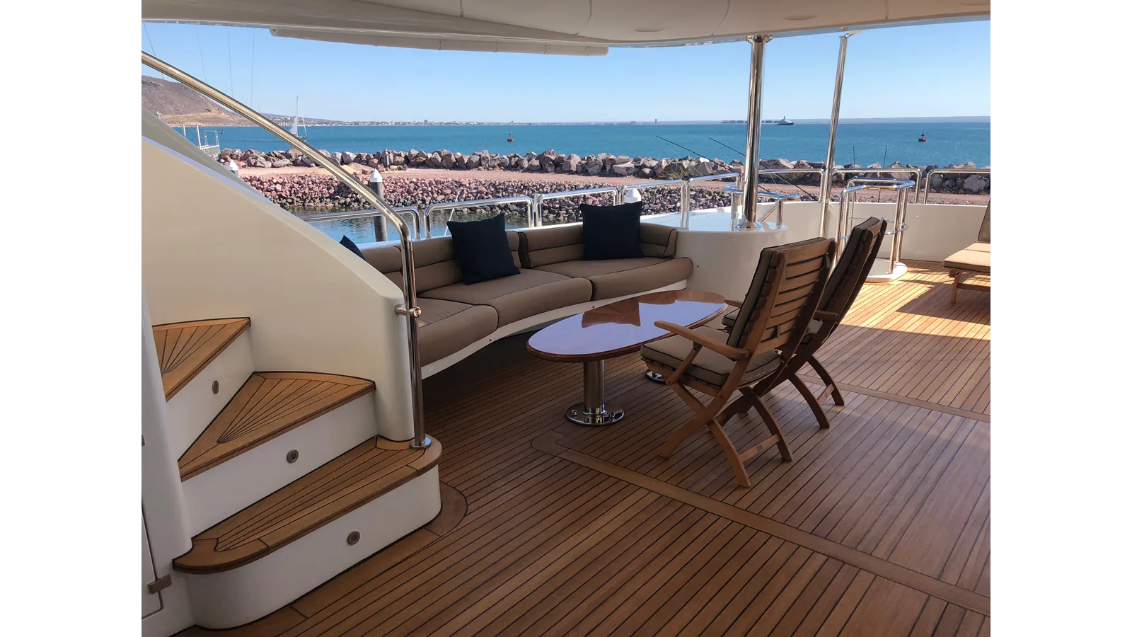Benetti Cockpit