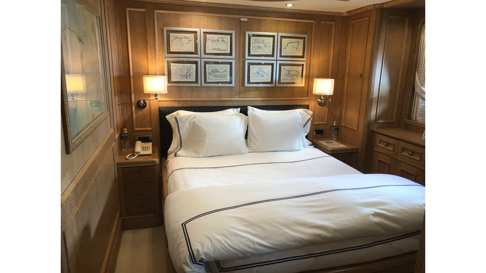 Benetti Cockpit