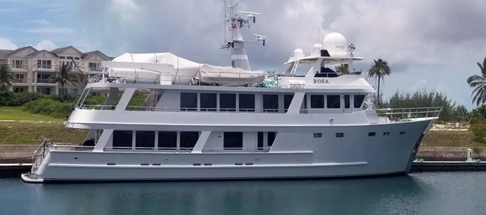 Abd Aluminum Ltd. Enclosed Pilothouse