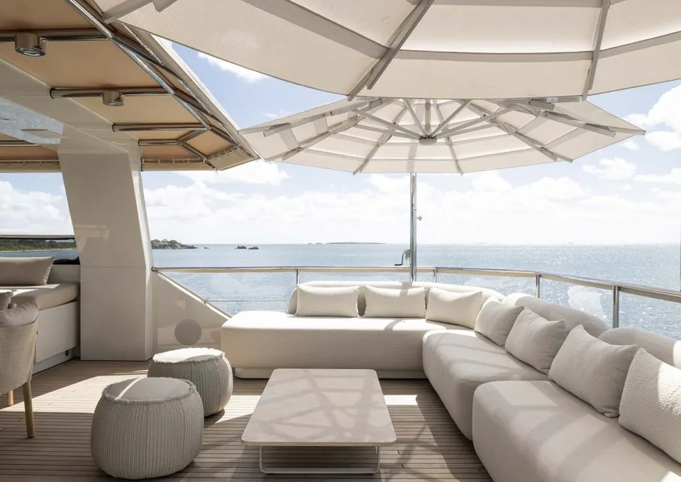 Alloy Yachts Nz Full Displacement Motor Yacht
