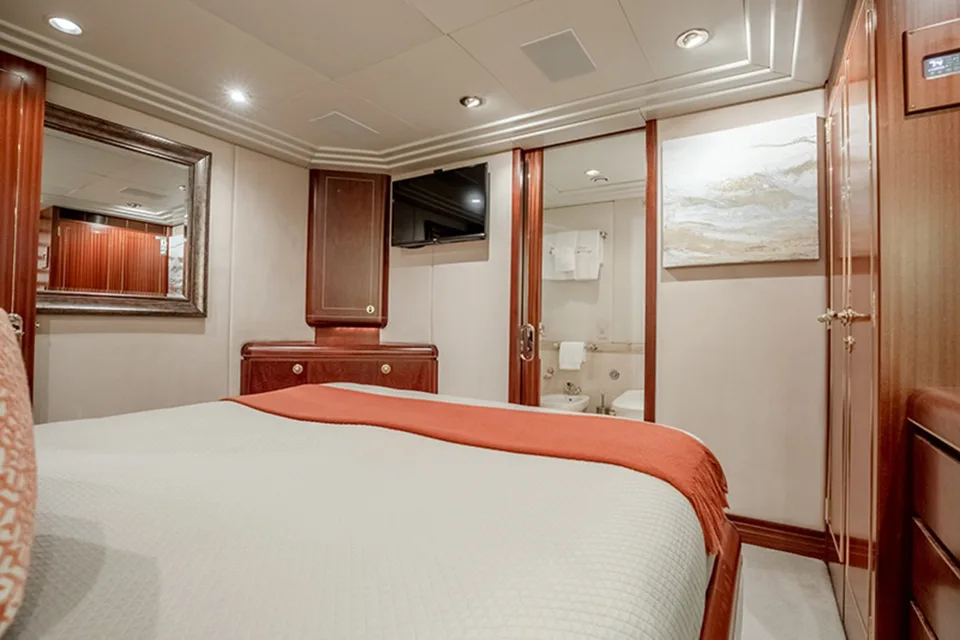 Feadship 140 Trideck
