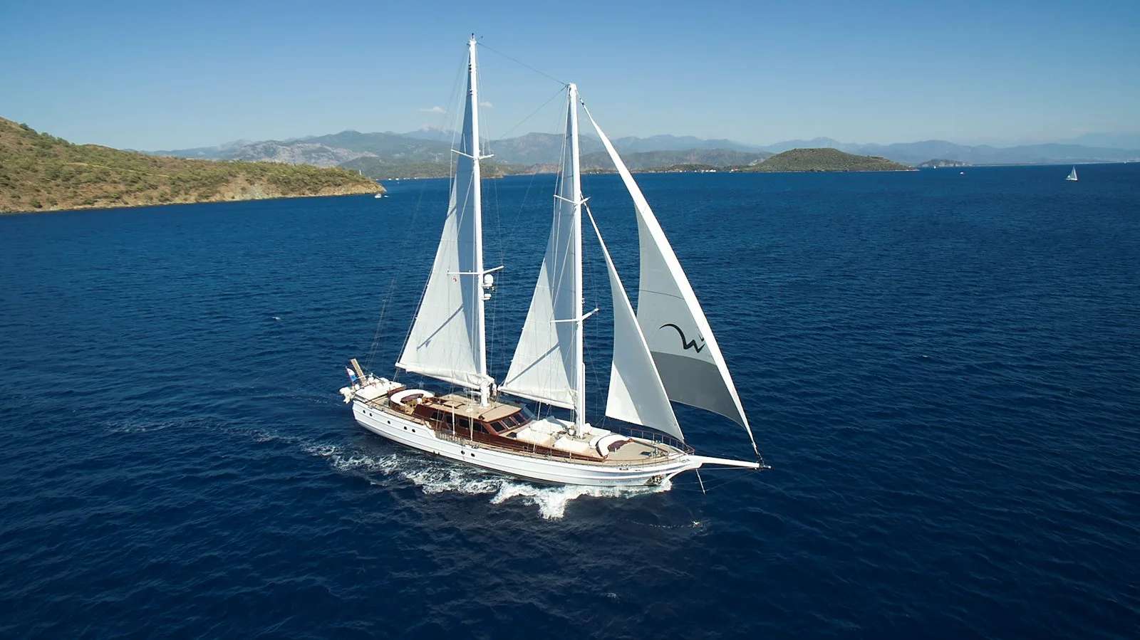 #1 Hull
