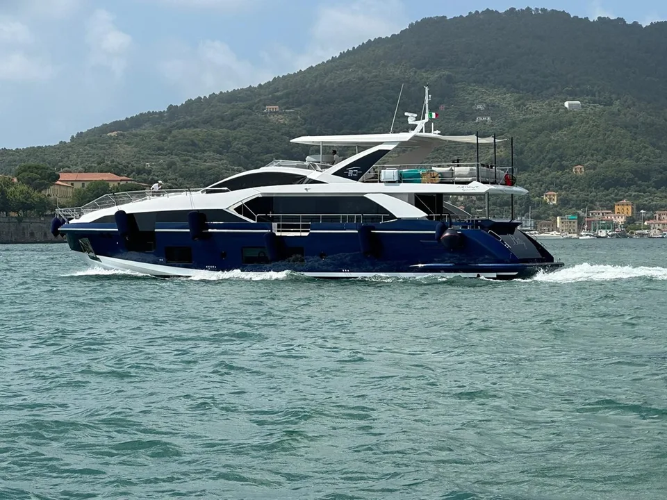 Azimut GRANDE 27 METRI