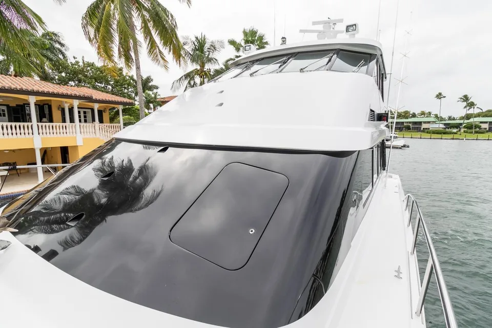 Palmer Johnson 80 Sportfish M/Y