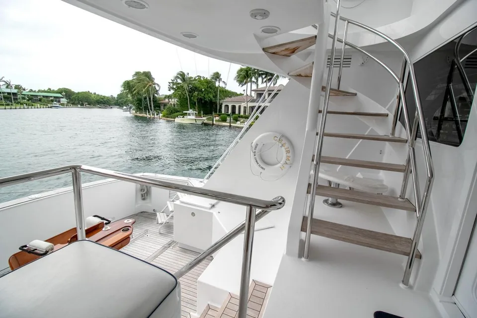 Palmer Johnson 80 Sportfish M/Y