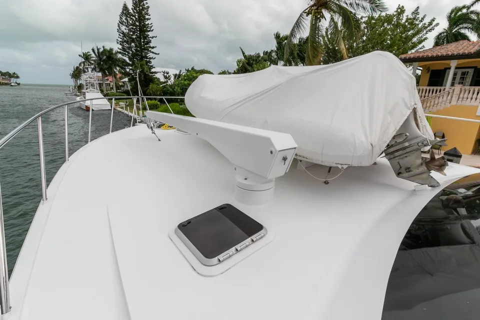 Palmer Johnson 80 Sportfish M/Y
