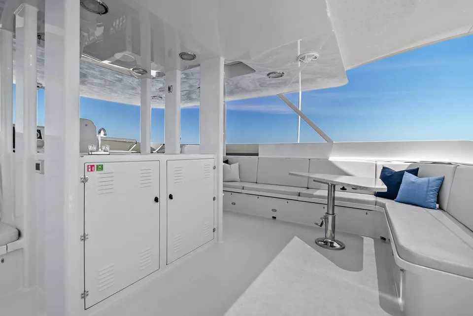 Burger Boat Company Raised Pilothouse