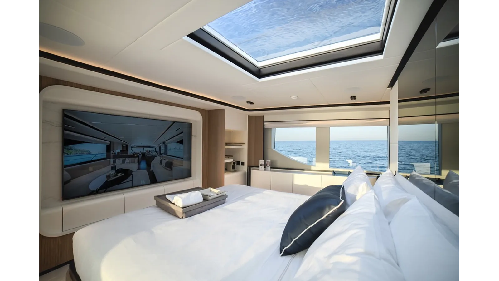 Majesty 112