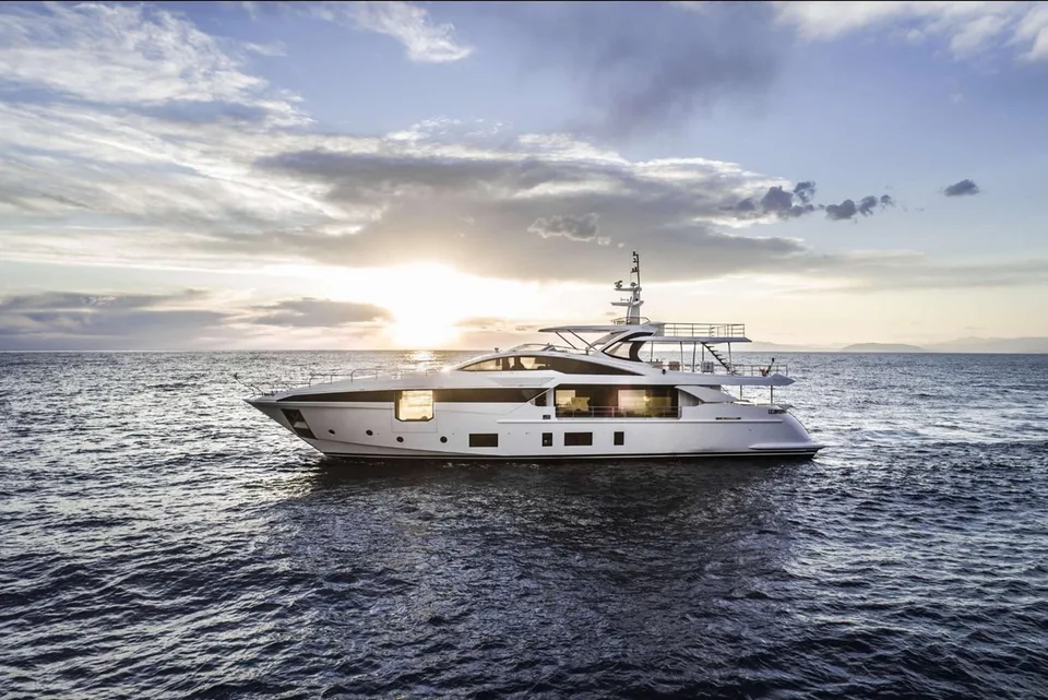 Azimut GRANDE 35 METRI