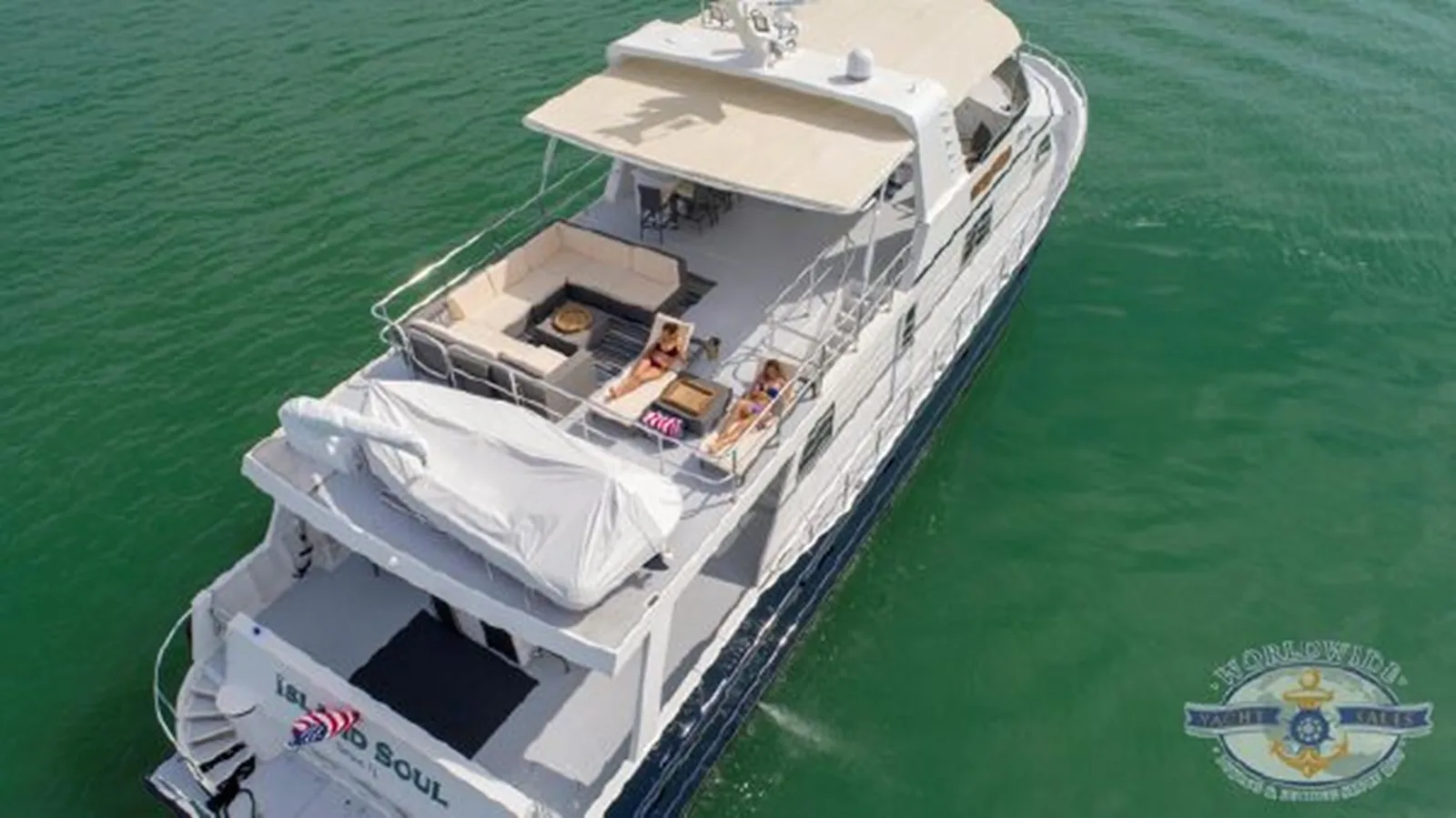 Custom Flybridge MotorYacht