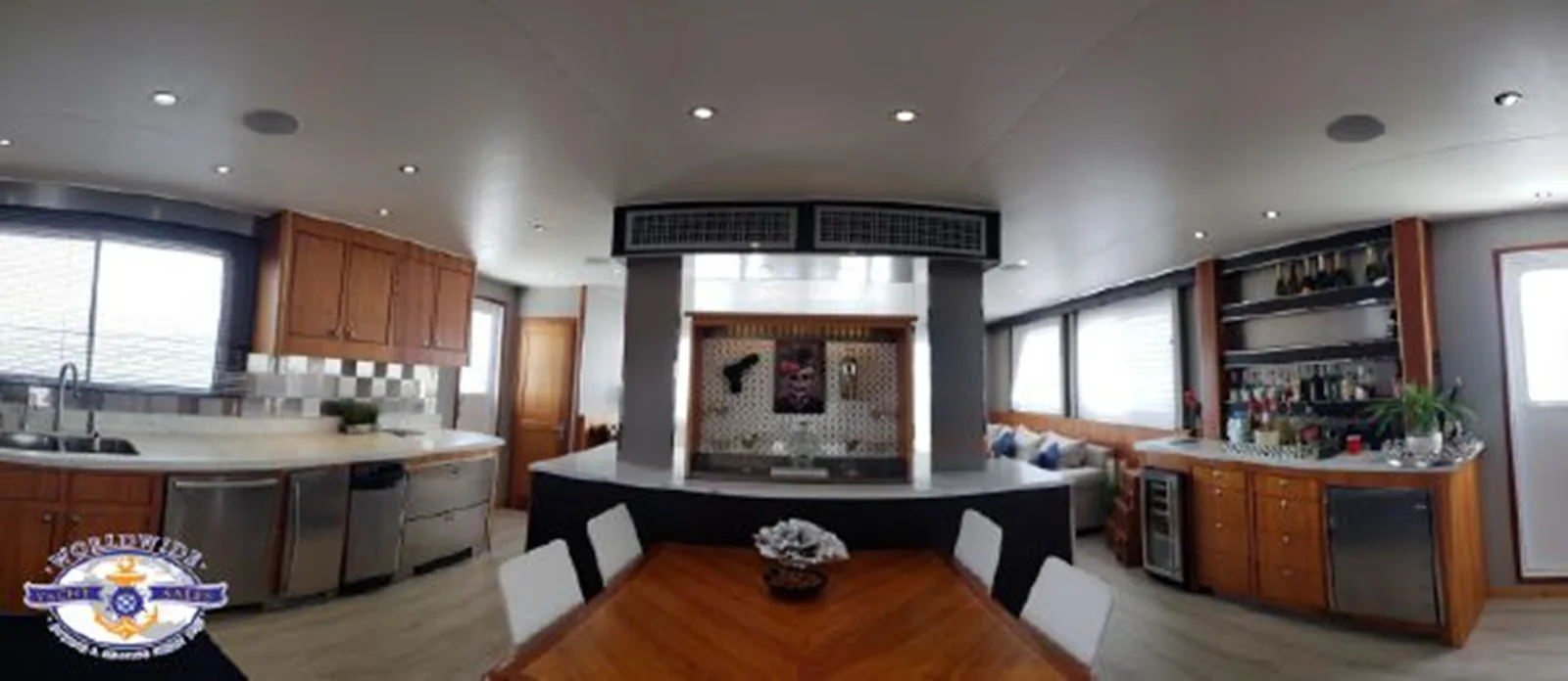 Custom Flybridge MotorYacht