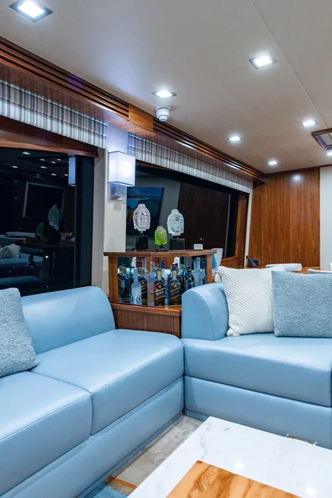 Viking Enclosed Flybridge