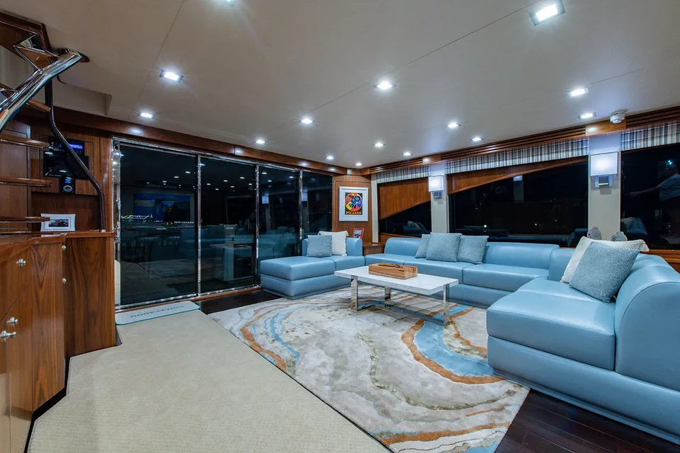 Viking Enclosed Flybridge