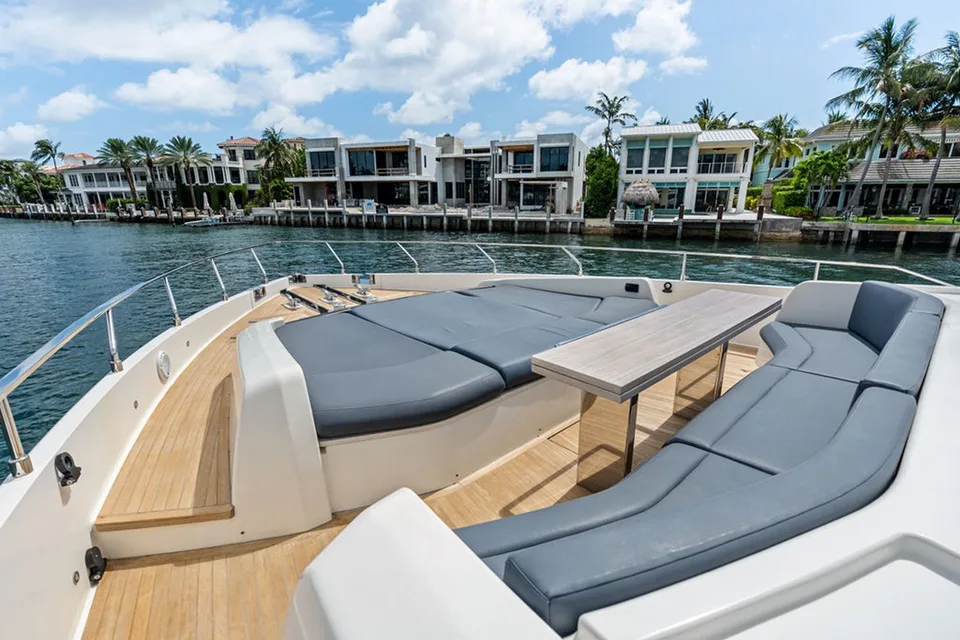 Ferretti Yachts 850 Motoryacht