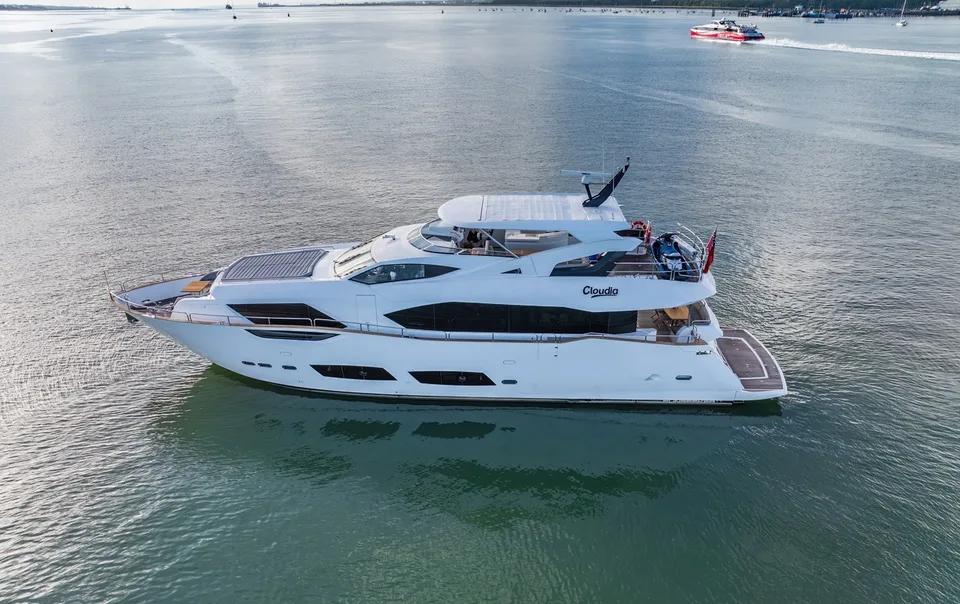Sunseeker 95 YACHT