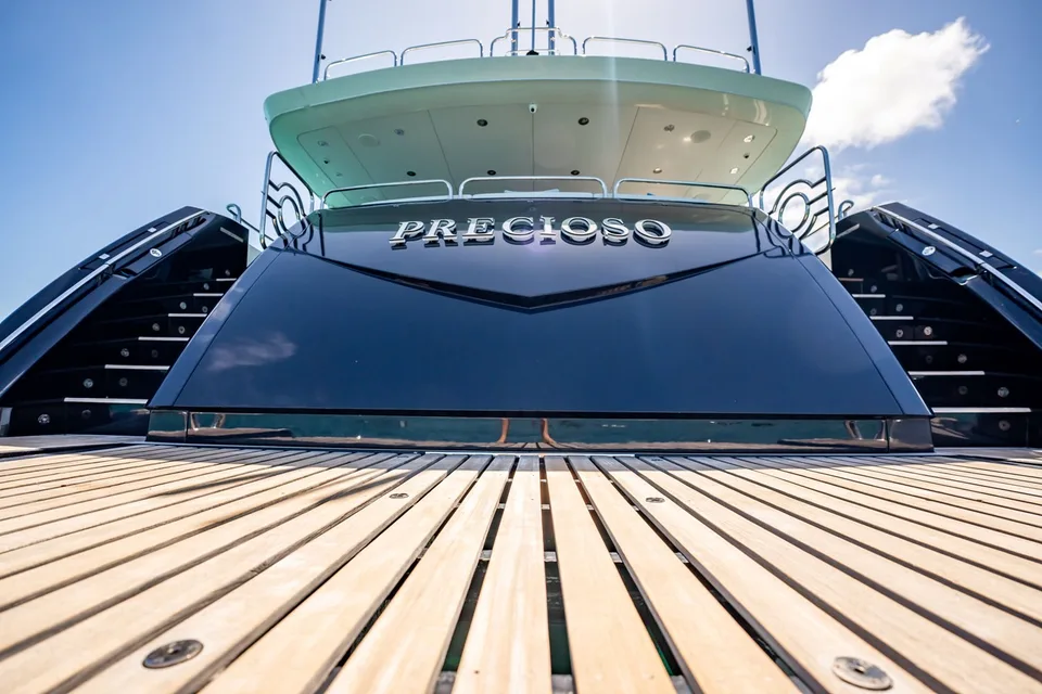 Sunseeker 34 Meter Yacht