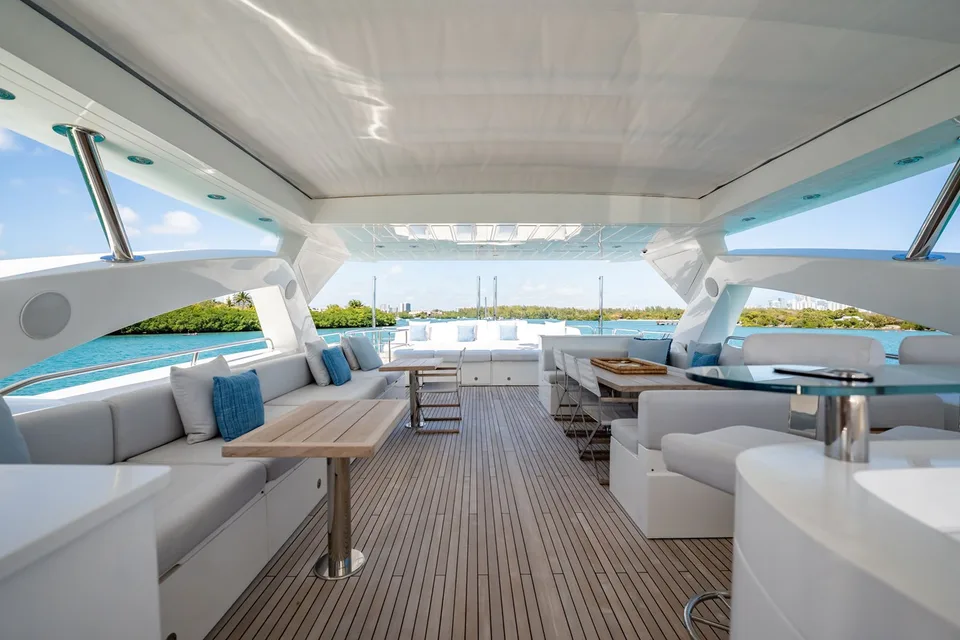 Sunseeker 34 Meter Yacht